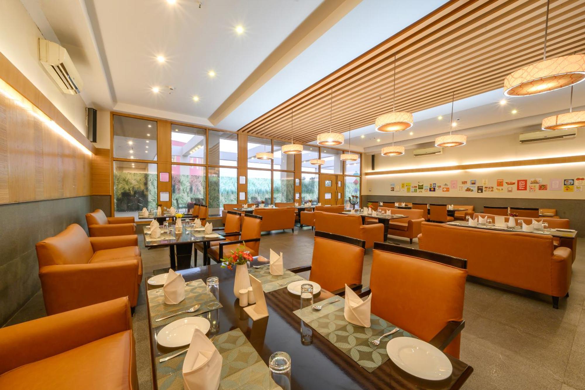 Sinclairs Burdwan Hotel Exterior photo